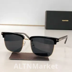 Солнцезащитные очки Tom Ford