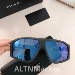 Солнцезащитные очки Prada