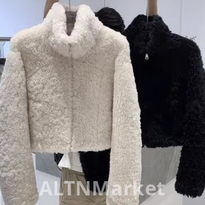 Winter Mandarin collar Superior Sense Fashionable Lamb Wool Coat for Women Korean Style Fashion Casual Loose Fit Short Style Jacket Cardigan Trendy