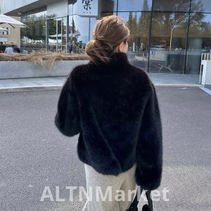 Winter New Style Mandarin collar Petite Fur One Coat for Women Thickened Minimalist Environmentally Friendly Fur Short Style Plush Top