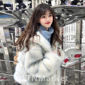 Winter New Style Gradient Blue Imitation Fox Fur Fur Women Environmentally Friendly Furry Coat Thickened Warm Top Coat