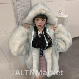 Winter New Style Gradient Blue Imitation Fox Fur Fur Women Environmentally Friendly Furry Coat Thickened Warm Top Coat