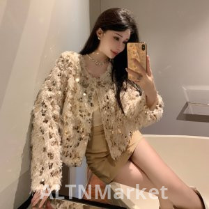 real photo Fabric Spirit Fabric Spirit Coat Super Nice By age Short Women Niche Fashionable Sequins Top Light Luxury Fried Street Fur