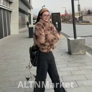 xx studio Amber Sand Brown Internet Celebrity Fashion New Style Women Winter Environmentally Friendly Fox Fur Fur Furry Coat