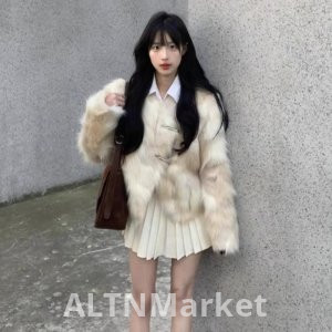 Initial Dream pokemeng Vanilla Cow's milk Aircraft Buckle Imitation fur coat Slimming Furry Coat Winter Sweet Top