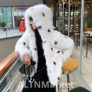 Winter New Style Imitation Fox Fur Fur Coat Furry Coat Young A Warm Hooded Environmentally Friendly Coat for Women
