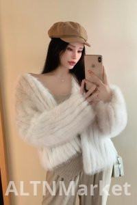 real photo Winter New Style French Style Vertical Article Elegance Socialite Furry Chanel Style Superior Sense Fur Western Style Short Jacket