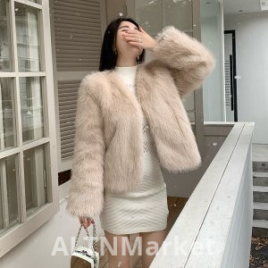 real photo Winter New Style Chanel Style Furry Coat for Women Thickened Elegance V Neck Fur One Environmentally Friendly Support Card Fur