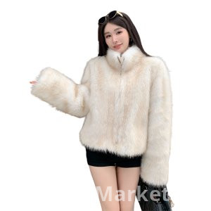 real photo Winter Environmentally Friendly Furry Small Milk Fox Maojian tea Halo Dyeing Environmentally Friendly The fox Furry Thickened Warm Coat for Women