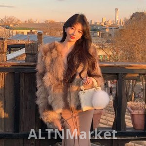 Amber Fur lux Line Женская одежда Удивительная вибрация и умный теплый компаньон Мех лисы Экологически чистый мех