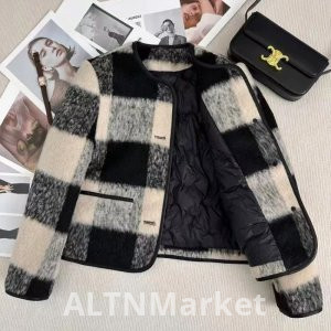 Lining Charging Velvet Thickened Short Style Chanel Style Coat for Women 2025 Autumn and Winter New Style Plaid Woolen Short Style Top