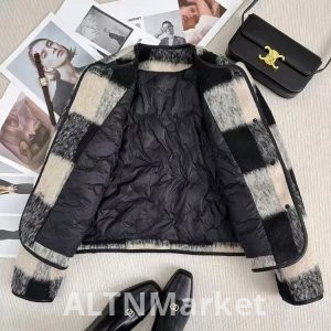 Lining Charging Velvet Thickened Short Style Chanel Style Coat for Women 2025 Autumn and Winter New Style Plaid Woolen Short Style Top