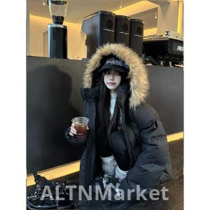 Winter New Style Thickened Warm Cotton Padded Jacket Coat Men Female Models American Style High Street Loose Fit Fur collar Hooded Cotton Clothing