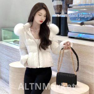 justqinlulu талии осень и зима новый стиль 2025 корейский стиль большой меховой воротник талии зажимать вниз Padded женщин пальто