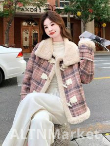 Плед Мех Один Барашек Флис Пальто Женщины Короткие Зима 2025 Новый Стиль Взрыв Модели Petite Барашек Шерсть Хлопок Padded Куртка