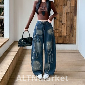 real photo New Style American Style Vintage Design Sense Wide-leg jeans Women Autumn New Style Embroidery Do Old Raw edge Pants