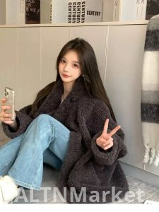 Мех Женщины 2025 Новый Стиль Мех Один Превосходный Чувство Ягненка Шерсть Пальто Зима Утолщенный Мандарин Воротник Меховое Пальто