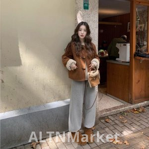 2025 Новый стиль супер приятный обратимый замши бархат в этом году популярные ягненка плюшевый мех одно пальто для женщин зима